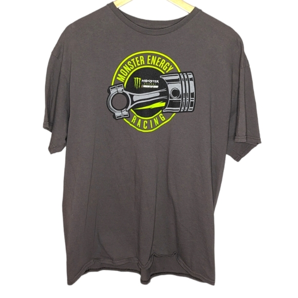 Y2K Nascar Monster Energy Racing Graphic Piston Tshirt Size XL - Picture 1 of 3